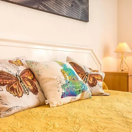 Charming In With Private Pool *