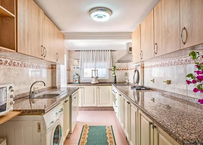 Villa Charming In With Private Pool