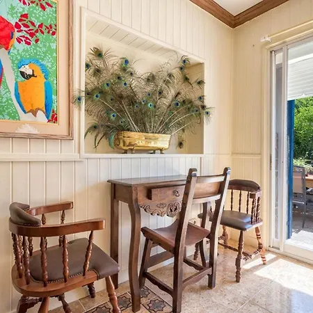 Charming In With Private Pool