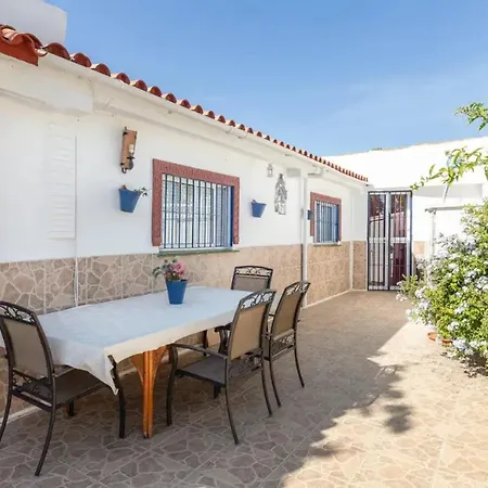 Charming In With Private Pool