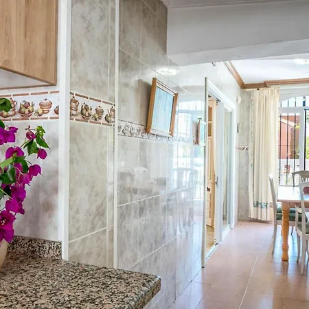 Villa Charming In With Private Pool