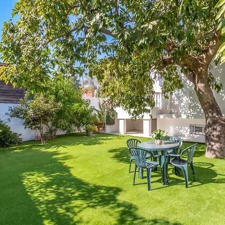 Charming In With Private Pool *