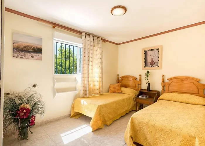 Charming In With Private Pool Villa